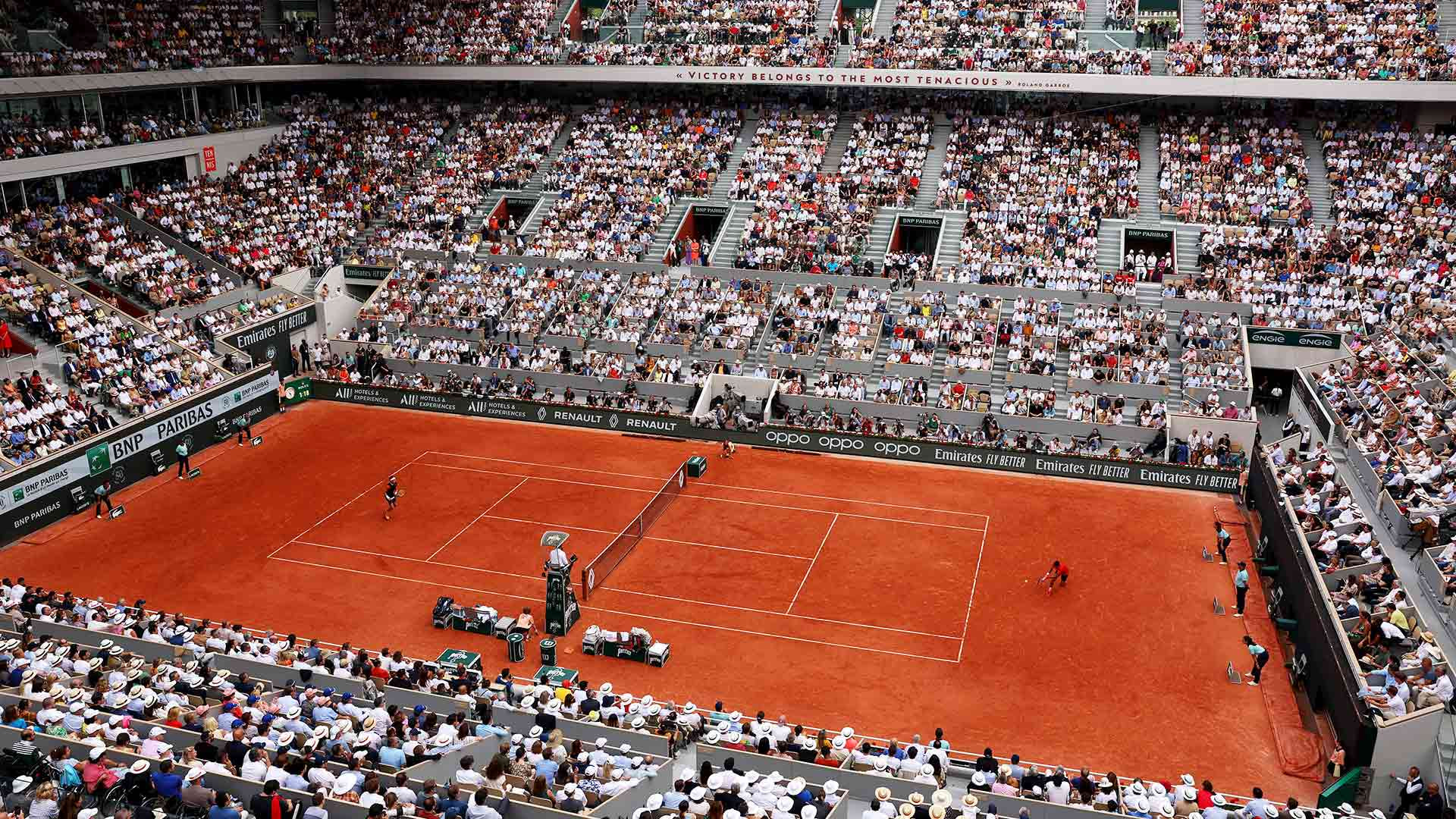 Bild eines Tennisstadions bei den French Open in Paris