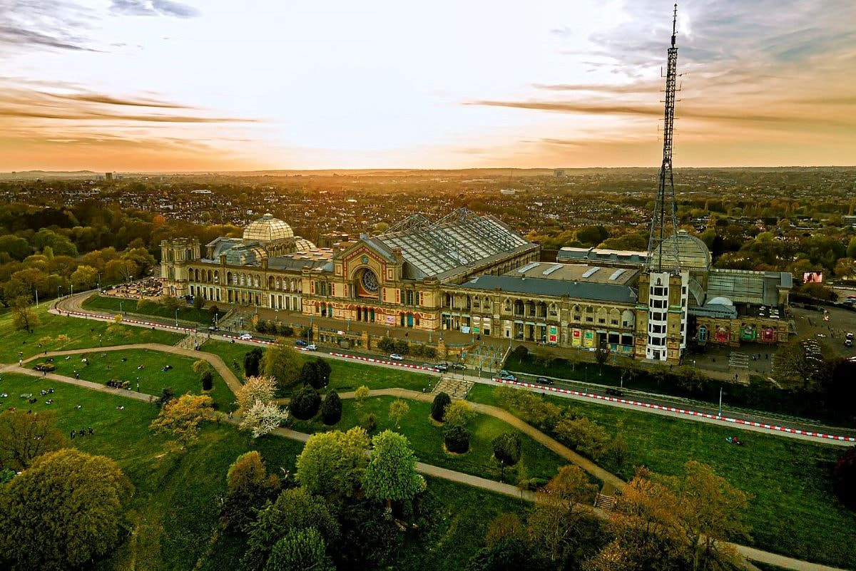 Aufnahme des Alexandra Palace in London.