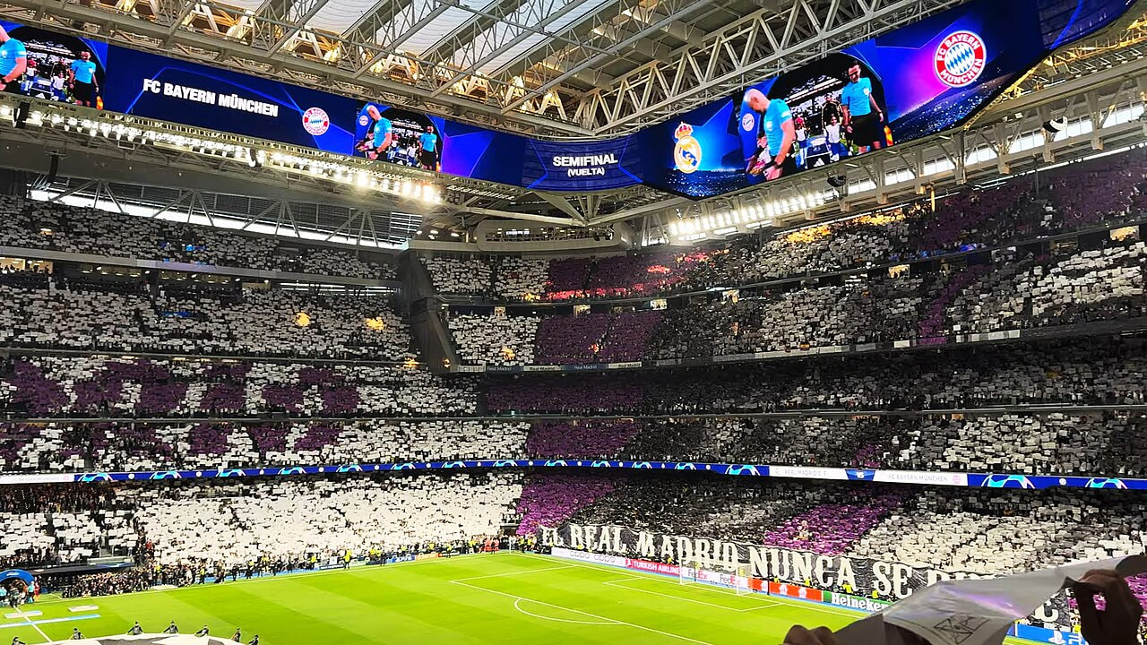 Ein Fußballstadion in der Champions League