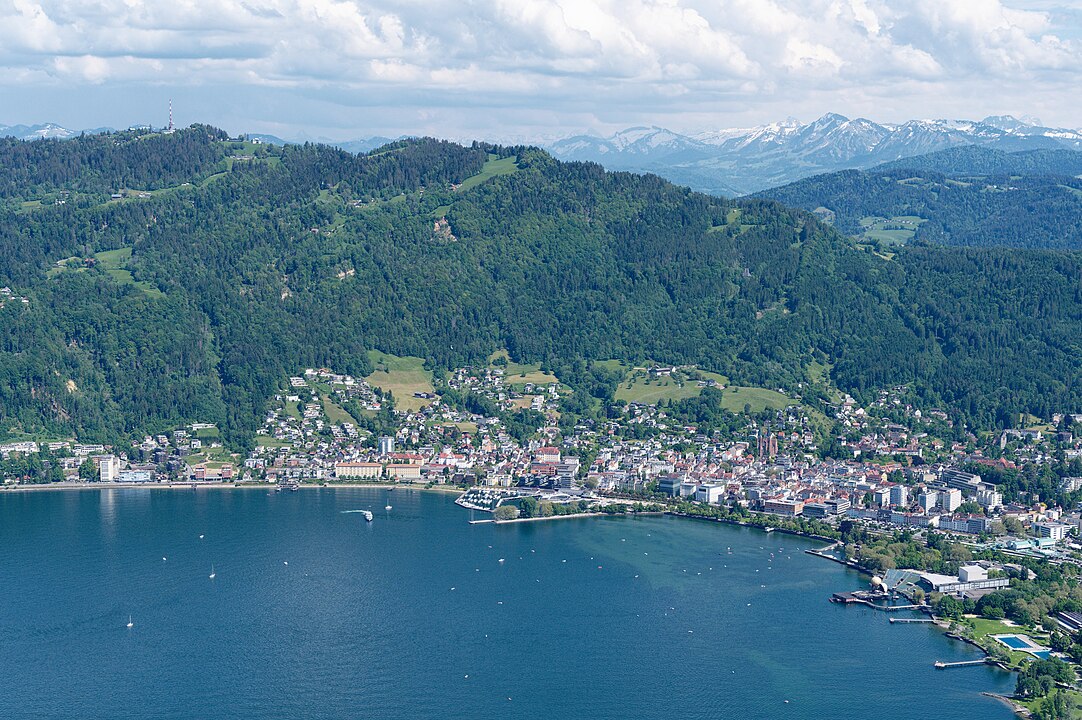 Blick auf Bregenz in Österreich.