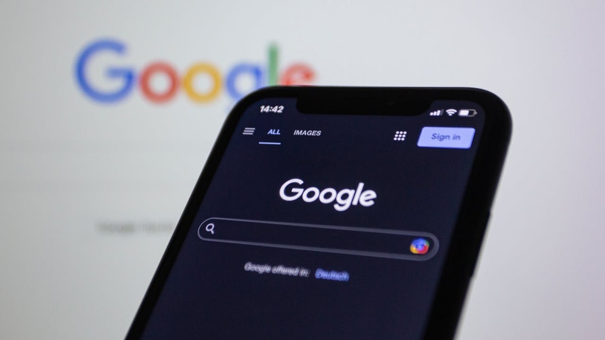 Google-Suche auf dem Smartphone und Desktop